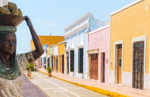 Campeche conmemora el 159 aniversario como estado libre y soberano