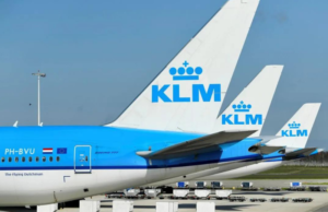 Aerolíneas comienzan a cancelar vuelo a Ucrania por posible invasión de Rusia