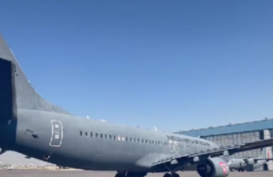 Despega avión de la FAM a Rumania para repatriar a mexicanos evacuados de Ucrania