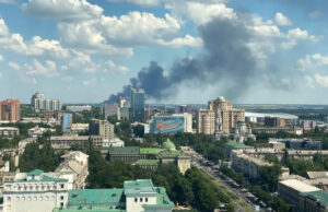 Rusia bombardea Donetsk en Ucrania luego de capturar estratégica región de Lugansk