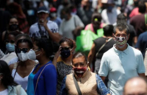 Guerra de Ucrania elevará el precio del petróleo por encima de los 100 dólares