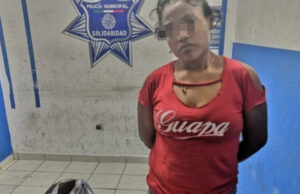 Aseguran a mujer con 12 dosis de narcóticos en Playa del Carmen