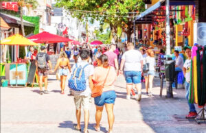 Cancún celebra 52 aniversario con eventos deportivos y culturales