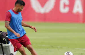 ‘Tecatito’ Corona queda fuera de Qatar 2022 por lesión en el tobillo