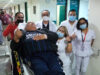 Especialistas del IMSS salvan ojo de aficionado lesionado en batalla campal
