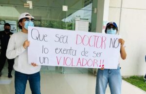 Vinculan a proceso a médico de Ciudad del Carmen, acusado de violar a una estudiante de Unacar