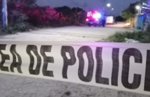 Encuentran dos cuerpos ensabanados en camino de terracería de la Región 206 de Cancún