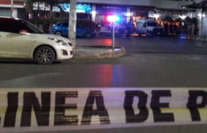 Aparecen mensajes de amenaza a bares de Cancún en unidades del sindicato de taxistas Andrés Quintana Roo