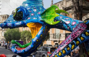 ¿Cuándo es el desfile de alebrijes monumentales?