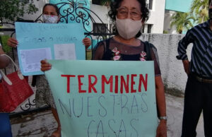 Habitantes protestan frente a Sedetus por incumplimiento de viviendas