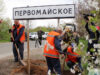 Rusia pone su sello en Mariúpol y elimina señales de tráfico en ucraniano
