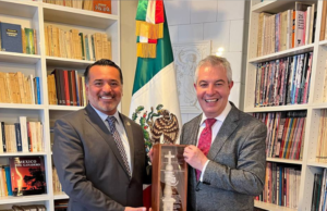 Renán Barrera promueve la paz ciudadana y servicios de calidad de Mérida