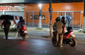 Montan operativo de vigilancia en zonas de bares de Cancún