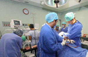 ¿Cómo aplicar por una vacante de médico especialista?