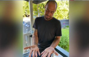 “Debió matarme a mí”: Padre del tirador de Texas pide perdón