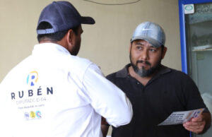 Diputado promete trabajar desde el Congreso para familias de Cancún