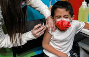 Pfizer anuncia que tres dosis protegen del Covid-19 a menores de 5 años