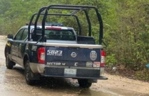Hallan a un hombre colgado y con signos de violencia cerca de Villas del Mar Plus en Cancún