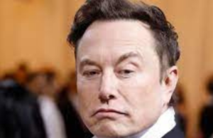 Elon Musk amenaza con cancelar compra de Twitter