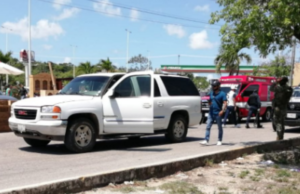 Se registra balacera a un costado de la Multiplaza de Cancún