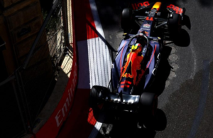 Checo Pérez terminó primero en la P3 del Gran Premio de Azerbaiyán