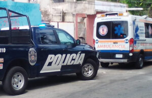 Hombre muere tras asfixiarse con su comida en Playa del Carmen