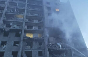 Autoridades ucranianas ascienden a 19 el número de muertos en bombardeo ruso en Odesa