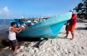 Habrá cierre de puertos en Yucatán por Onda Tropical número 23