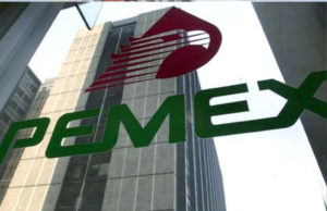 PEMEX y STPRM acuerdan incremento de 4 por ciento al salario